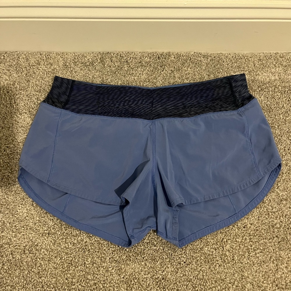 Lululemon, Speed Up Low-Rise Lined Short 2.5", Size 6, lilac